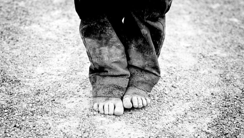 Las paradojas de la pobreza: más desigualdad en los países ricos, menos en los en desarrollo
